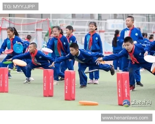 周静独家分享飞盘技巧与心得体会助你轻松掌握这项运动的乐趣与魅力 周静独家分享飞盘技巧与心得体会助你轻松掌握这项运动的乐趣与魅力