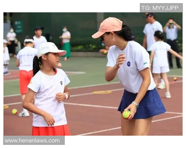 广州网球队团队协作新模式探讨与实践热议