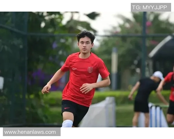 成都足球队在全国足球配合排行榜中荣登第九名展现出强劲实力与团队默契