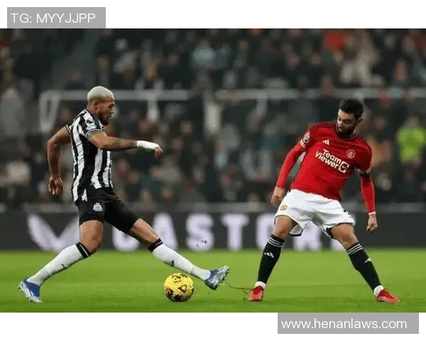 利物浦与曼城欧冠对决激战正酣争夺荣耀巅峰之战 利物浦与曼城欧冠对决激战正酣争夺荣耀巅峰之战