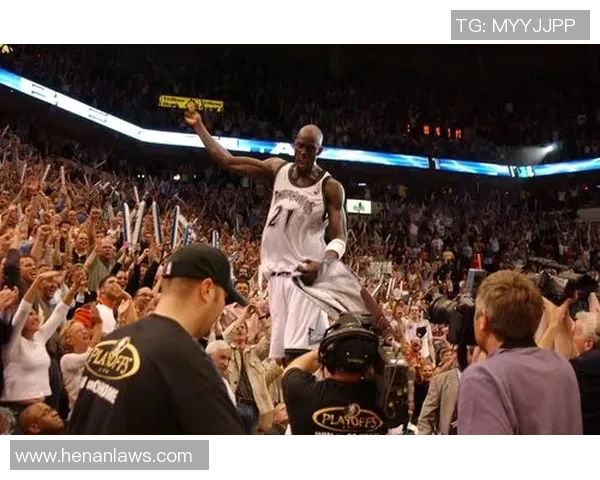 加内特领衔森林狼对决奇才的经典对抗赛回顾与精彩瞬间分析 加内特领衔森林狼对决奇才的经典对抗赛回顾与精彩瞬间分析