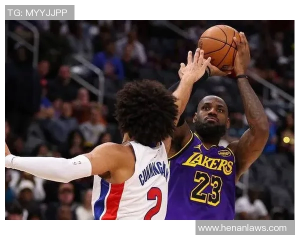 湖人对阵活塞2020赛季精彩回顾与精彩瞬间分析