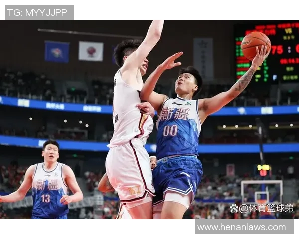 赵睿领衔新一代篮球明星崛起之路探索与挑战 赵睿领衔新一代篮球明星崛起之路探索与挑战