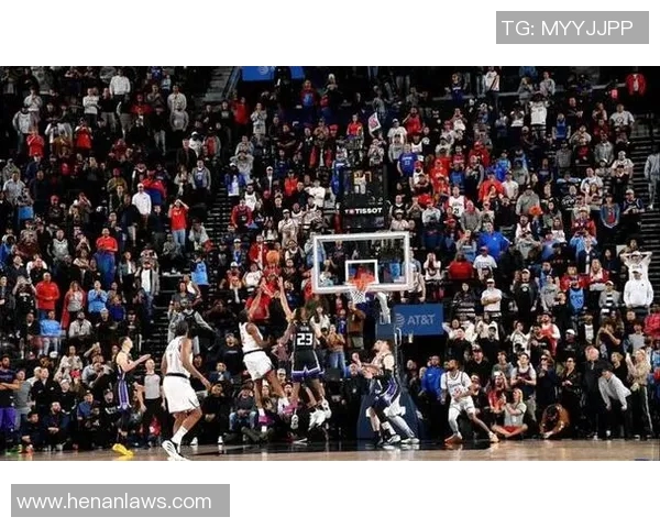 2000年76人对决历史强队的精彩瞬间与传奇球员的巅峰表现回顾 2000年76人对决历史强队的精彩瞬间与传奇球员的巅峰表现回顾