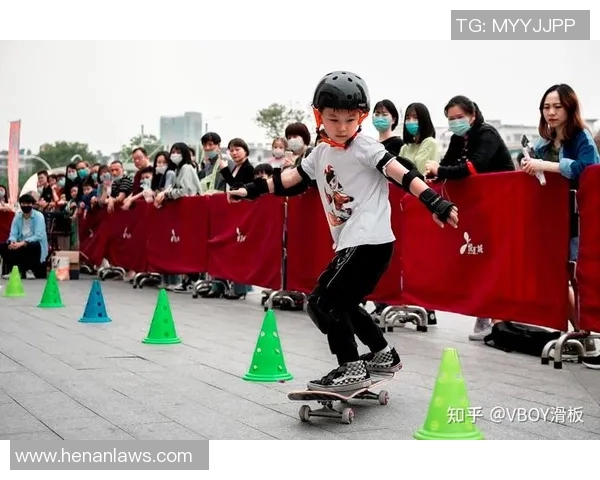 滑板文化的碰撞与融合上海滑板队的区域防守策略探秘 滑板文化的碰撞与融合上海滑板队的区域防守策略探秘